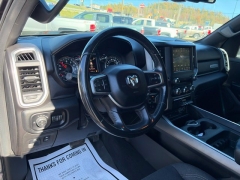 Used 2019  Ram 1500 4WD Crew Cab Big Horn&sol;Lone Star at Clutts Auto Sales near Hazard&comma; KY