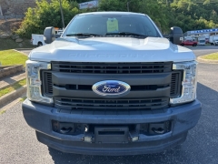 Used 2017 Ford Super Duty F-350 4WD Supercab XL SRW at Clutts Auto Sales near Hazard, KY