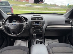 Used 2018  Ford Explorer 4d SUV 4WD XLT at Clutts Auto Sales near Hazard&comma; KY