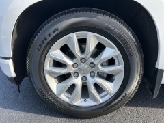 Used 2021  Chevrolet Silverado 1500 4WD Crew Cab 147" Custom at Clutts Auto Sales near Hazard&comma; KY