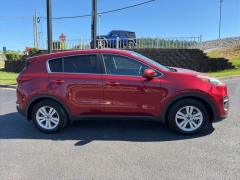 Used 2019  Kia Sportage 4d SUV FWD LX w&sol;Popular Pkg at Clutts Auto Sales near Hazard&comma; KY