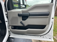 Used 2018  Ford Super Duty F-350 CC 2WD Reg Cab 169" DRW XL at Clutts Auto Sales near Hazard&comma; KY