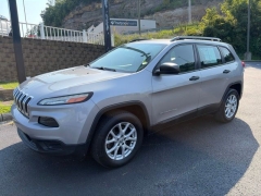Used 2015  Jeep Cherokee 4d SUV 4WD Sport at Clutts Auto Sales near Hazard&comma; KY