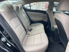 Used 2019  Hyundai Elantra 4d Sedan SE Auto at Clutts Auto Sales near Hazard&comma; KY