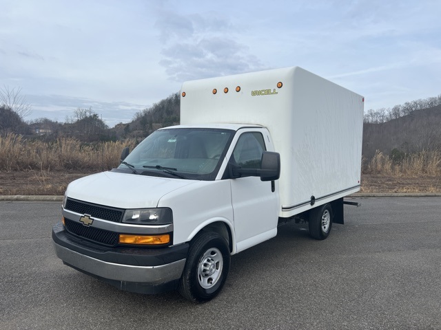 Used 2018  Chevrolet Express Cutaway 2d Chassis Van 139" WB SRW at Clutts Auto Sales near Hazard, KY