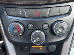 Used 2020  Chevrolet Trax 4d SUV AWD LT at Clutts Auto Sales near Hazard&comma; KY