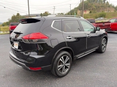 Used 2017  Nissan Rogue 4d SUV AWD SL at Clutts Auto Sales near Hazard&comma; KY