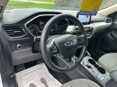 Used 2020 Ford Escape 4d SUV AWD SE at Clutts Auto Sales near Hazard, KY