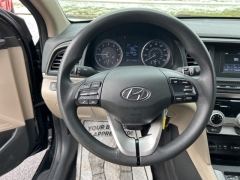 Used 2019  Hyundai Elantra 4d Sedan SE Auto at Clutts Auto Sales near Hazard&comma; KY