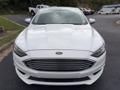 Used 2017  Ford Fusion 4d Sedan SE 2&period;5L at Clutts Auto Sales near Hazard&comma; KY