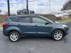 Used 2019  Ford Escape 4d SUV 4WD SEL at Clutts Auto Sales near Hazard&comma; KY