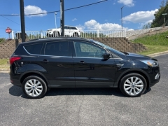 Used 2019 Ford Escape 4d SUV 4WD SEL at Clutts Auto Sales near Hazard, KY