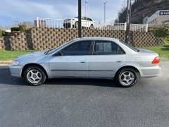 Used 1999  Honda Accord Sedan 4d LX AT at Clutts Auto Sales near Hazard, KY