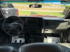 Used 2005  Chevrolet Silverado 3500 4WD Crew Cab Work Truck SRW at Clutts Auto Sales near Hazard&comma; KY