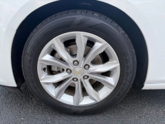 Used 2020  Chevrolet Malibu 4d Sedan LT at Clutts Auto Sales near Hazard&comma; KY