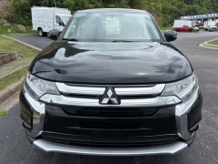 Used 2016 Mitsubishi Outlander 4d SUV AWC SE at Clutts Auto Sales near Hazard, KY