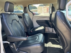 Used 2020 Chrysler Pacifica 4d Wagon Touring L at Clutts Auto Sales near Hazard, KY