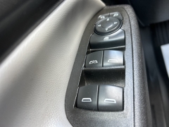 Used 2020 Chevrolet Equinox 4d SUV AWD LT w/2FL at Clutts Auto Sales near Hazard, KY