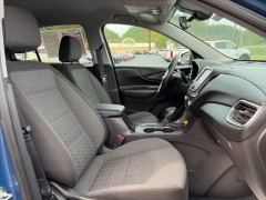 Used 2024  Chevrolet Equinox AWD 4dr LT w&sol;1LT at Clutts Auto Sales near Hazard&comma; KY