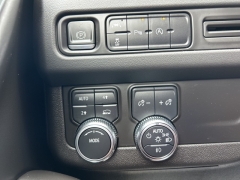 Used 2023 GMC Yukon 4WD 4dr SLT at Clutts Auto Sales near Hazard, KY
