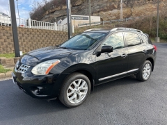 Used 2013  Nissan Rogue 4d SUV AWD SV-SL at Clutts Auto Sales near Hazard&comma; KY