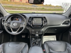 Used 2019 Jeep Cherokee 4d SUV 4WD Limited 2.0L Turbo at Clutts Auto Sales near Hazard, KY