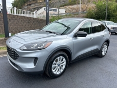Used 2022 Ford Escape SE AWD at Clutts Auto Sales near Hazard, KY