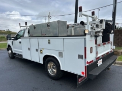 Used 2018  Ford Super Duty F-350 CC 2WD Reg Cab 169" DRW XL at Clutts Auto Sales near Hazard&comma; KY