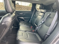 Used 2019 Jeep Cherokee 4d SUV 4WD Limited 2.0L Turbo at Clutts Auto Sales near Hazard, KY