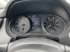 Used 2020 Nissan Rogue 4d SUV AWD SV at Clutts Auto Sales near Hazard, KY