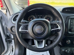 Used 2018  Jeep Renegade 4d SUV 4WD Sport at Clutts Auto Sales near Hazard&comma; KY