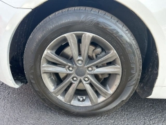 Used 2013  Hyundai Sonata 4d Sedan GLS at Clutts Auto Sales near Hazard&comma; KY