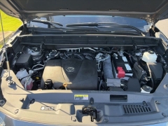 Used 2022  Toyota Highlander XLE AWD at Clutts Auto Sales near Hazard&comma; KY