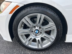 Used 2009 BMW 3 Series 4dr Sdn 328i RWD at Clutts Auto Sales near Hazard, KY