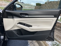 Used 2021  Nissan Altima 2&period;5 SV Sedan at Clutts Auto Sales near Hazard&comma; KY