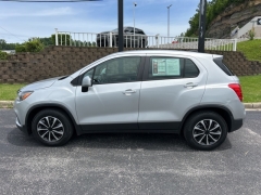 Used 2018 Chevrolet Trax 4d SUV FWD LS at Clutts Auto Sales near Hazard, KY