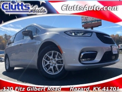 Used 2024  Chrysler Pacifica Touring L FWD at Clutts Auto Sales near Hazard&comma; KY