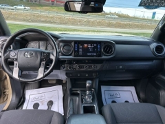 Used 2018  Toyota Tacoma 4WD Access Cab TRD Off-Road at Clutts Auto Sales near Hazard&comma; KY