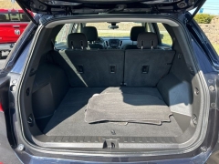 Used 2020  Chevrolet Equinox 4d SUV AWD LS w&sol;1LS at Clutts Auto Sales near Hazard&comma; KY