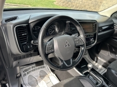 Used 2019  Mitsubishi Outlander 4d SUV FWD SE at Clutts Auto Sales near Hazard&comma; KY