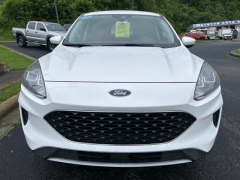 Used 2020 Ford Escape 4d SUV AWD SE at Clutts Auto Sales near Hazard, KY