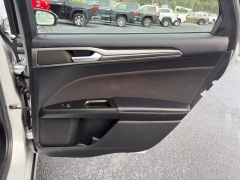 Used 2017  Ford Fusion 4d Sedan SE AWD at Clutts Auto Sales near Hazard&comma; KY