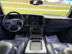 Used 2004  GMC Sierra 2500 4WD Crew Cab HD at Clutts Auto Sales near Hazard&comma; KY