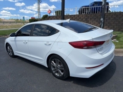 Used 2018  Hyundai Elantra 4d Sedan SEL at Clutts Auto Sales near Hazard&comma; KY
