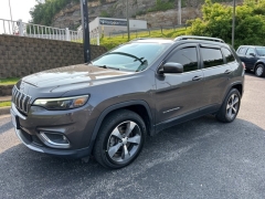 Used 2019 Jeep Cherokee 4d SUV 4WD Limited 3.2L at Clutts Auto Sales near Hazard, KY
