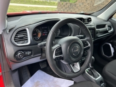 Used 2019 Jeep Renegade 4d SUV 4WD Latitude at Clutts Auto Sales near Hazard, KY