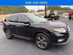 Used 2017  Nissan Rogue 4d SUV AWD SL at Clutts Auto Sales near Hazard&comma; KY