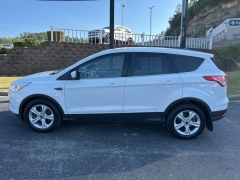 Used 2015 Ford Escape 4d SUV 4WD SE at Clutts Auto Sales near Hazard, KY