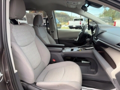 Used 2023  Toyota Sienna LE FWD 8-Passenger at Clutts Auto Sales near Hazard&comma; KY