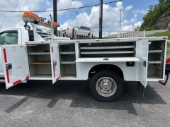 Used 2015 Ram 5500 Cab-Chassis 4WD Reg Cab Tradesman 168" at Clutts Auto Sales near Hazard, KY